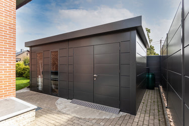 Telluria - Eleganto Premier plus steel garden room. 5.4 x 3.6m. Outdoor living.
